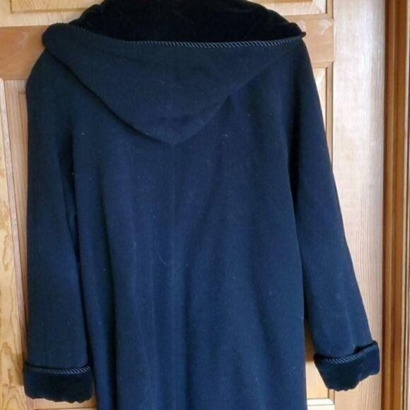 Worthington Black Wool Heavy Velvet Hooded Lined Button Sz. 10 Coat w Pockets - Picture 5 of 8
